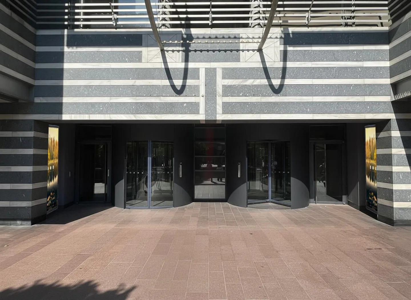 Spazio Ufficio Modulare a Chiasso - Foto 2 di 8