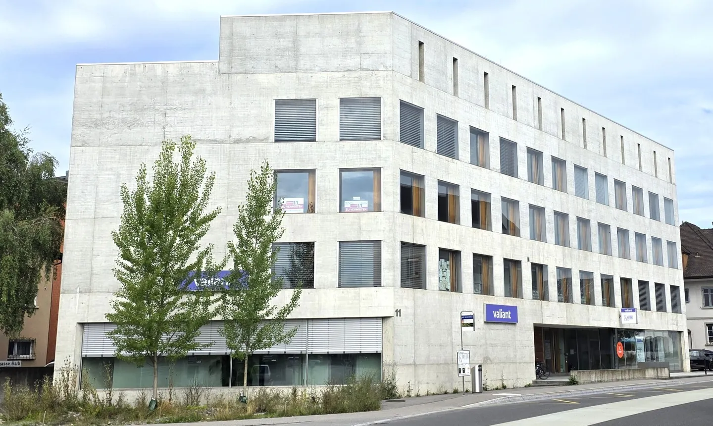 Zentrale Gewerbefläche mit Extra-Optionen - Foto 1 von 10