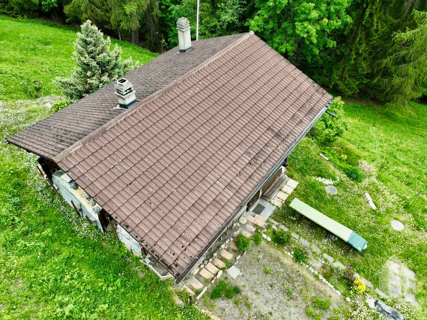 Authentic summer mayen in the Val de Bagnes, a rare alpine refuge - Photo 15 of 40