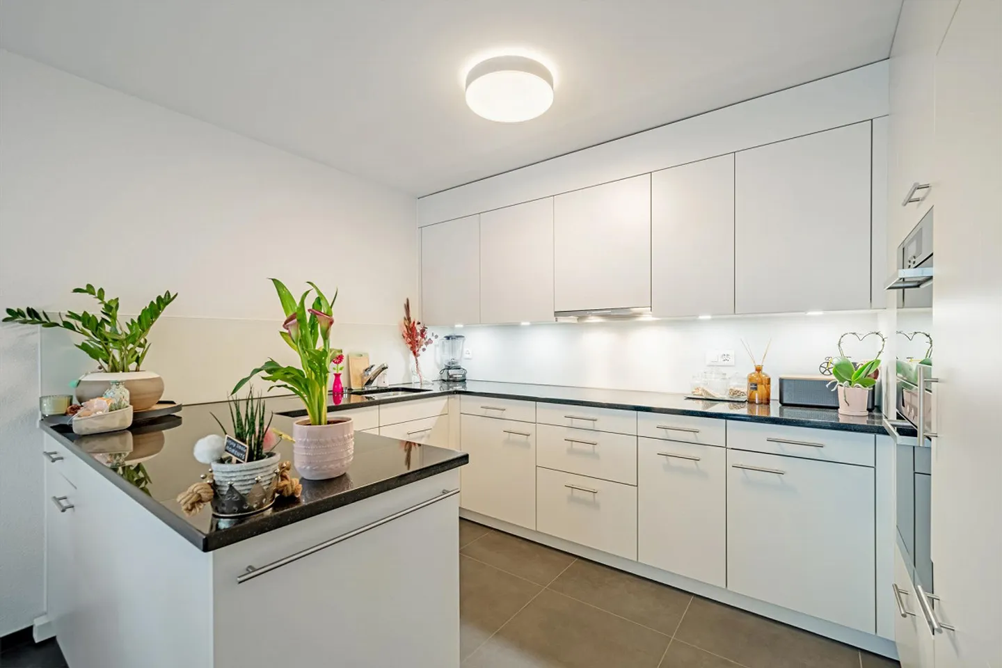 Appartamento al piano terra di 3 1/2 locali a Lachen - Foto 4 di 13