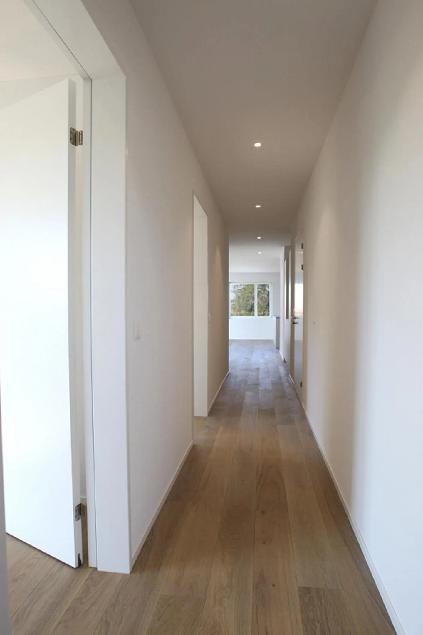 Moderne 3.5 Zimmer-Wohnung - Foto 4 von 7