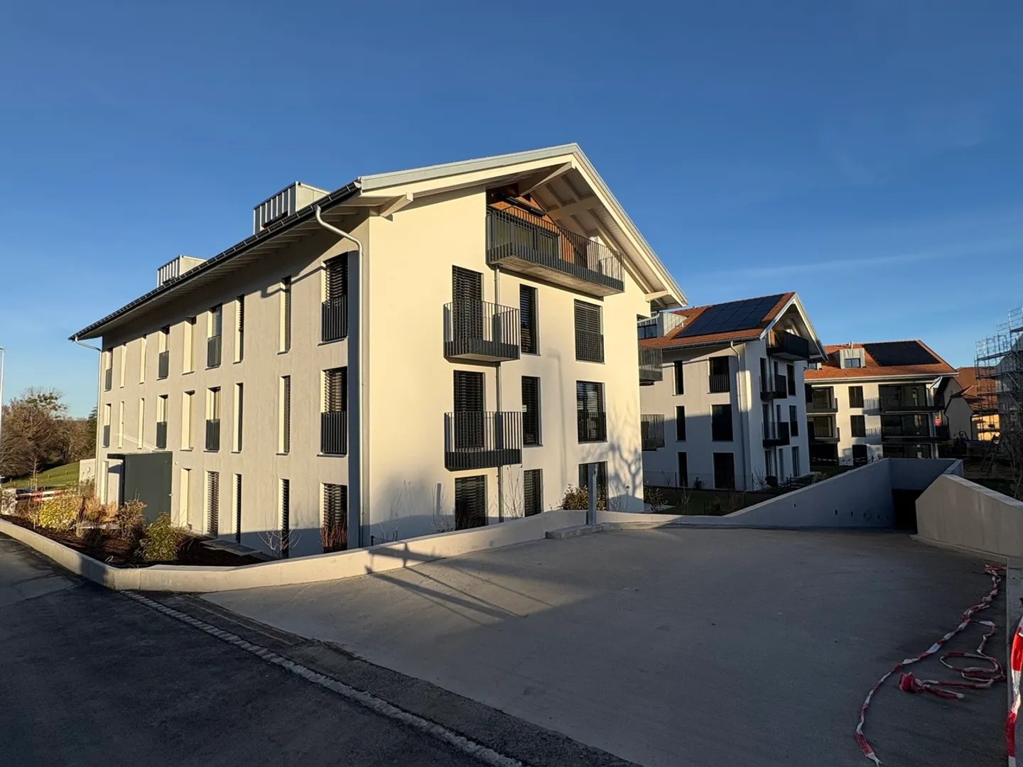 4.5 Room New Build on the Ground Floor with Garden, Ideal for a Family - Photo 9 of 10