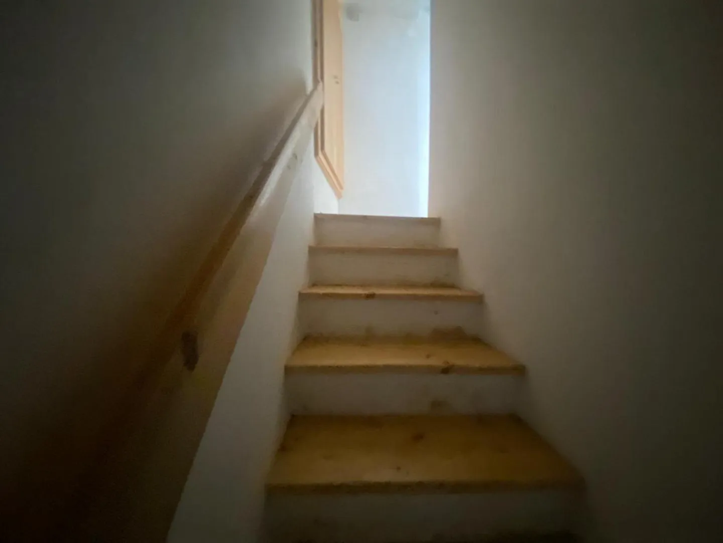 Maison de village de 4 pièces à rénover / maison à restaurer dans le noyau - Photo 10 sur 23