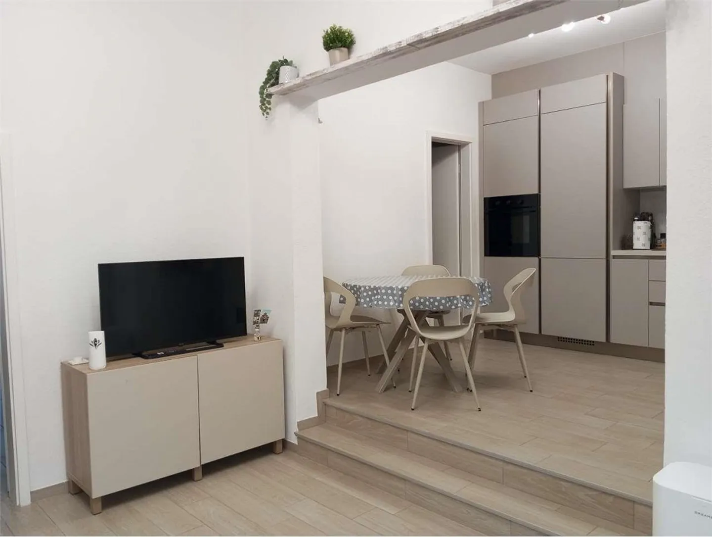 Appartamento ristrutturato - Foto 10 di 11