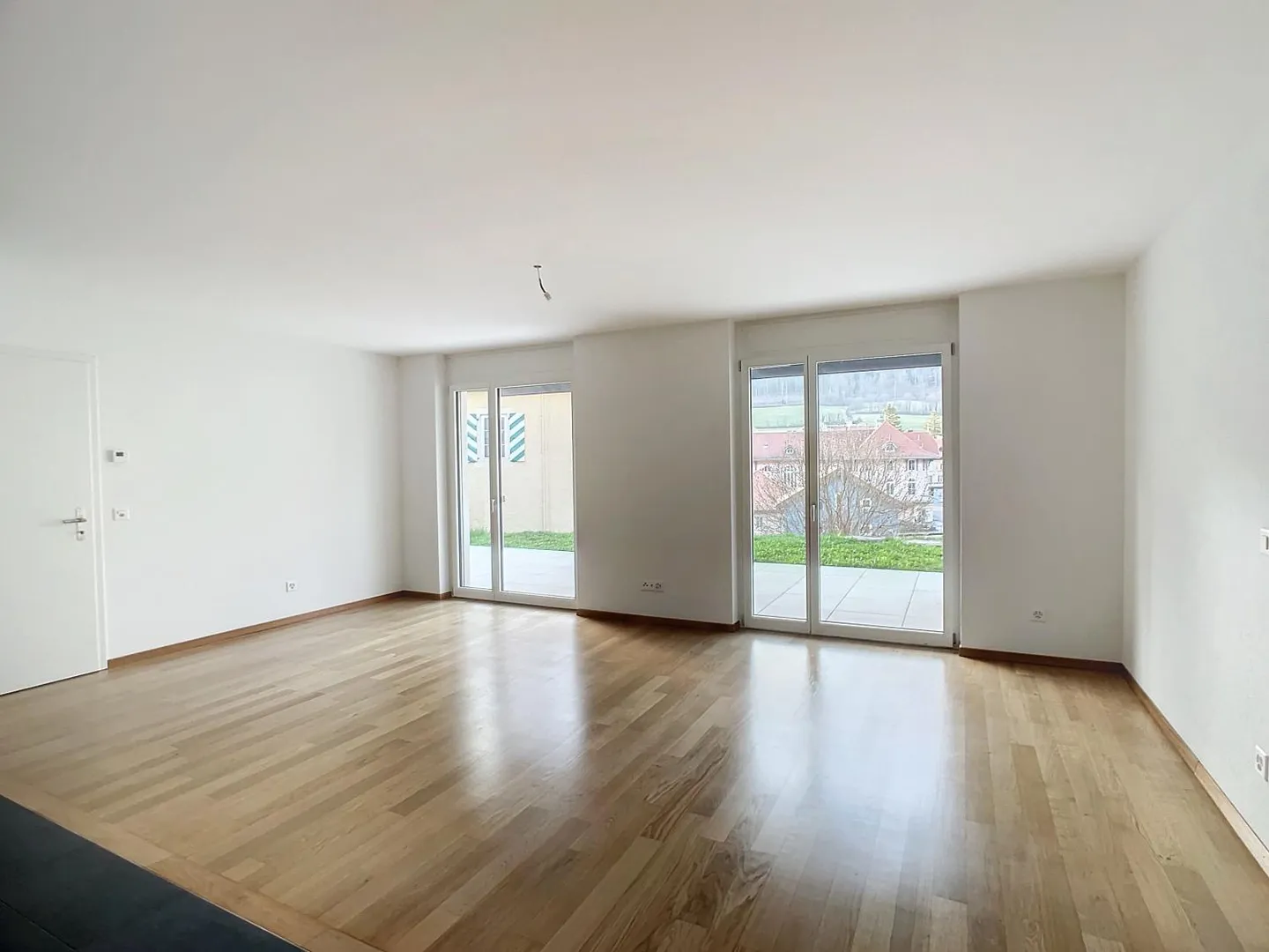 2.5 Room Apartment - Photo 3 of 6