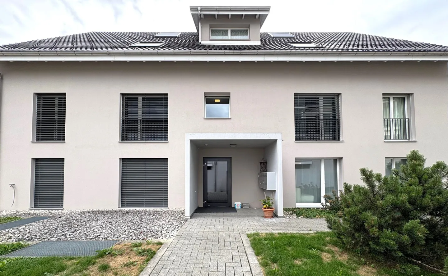 Stilvolle 3.5 Zimmer Wohnung - Foto 1 von 7