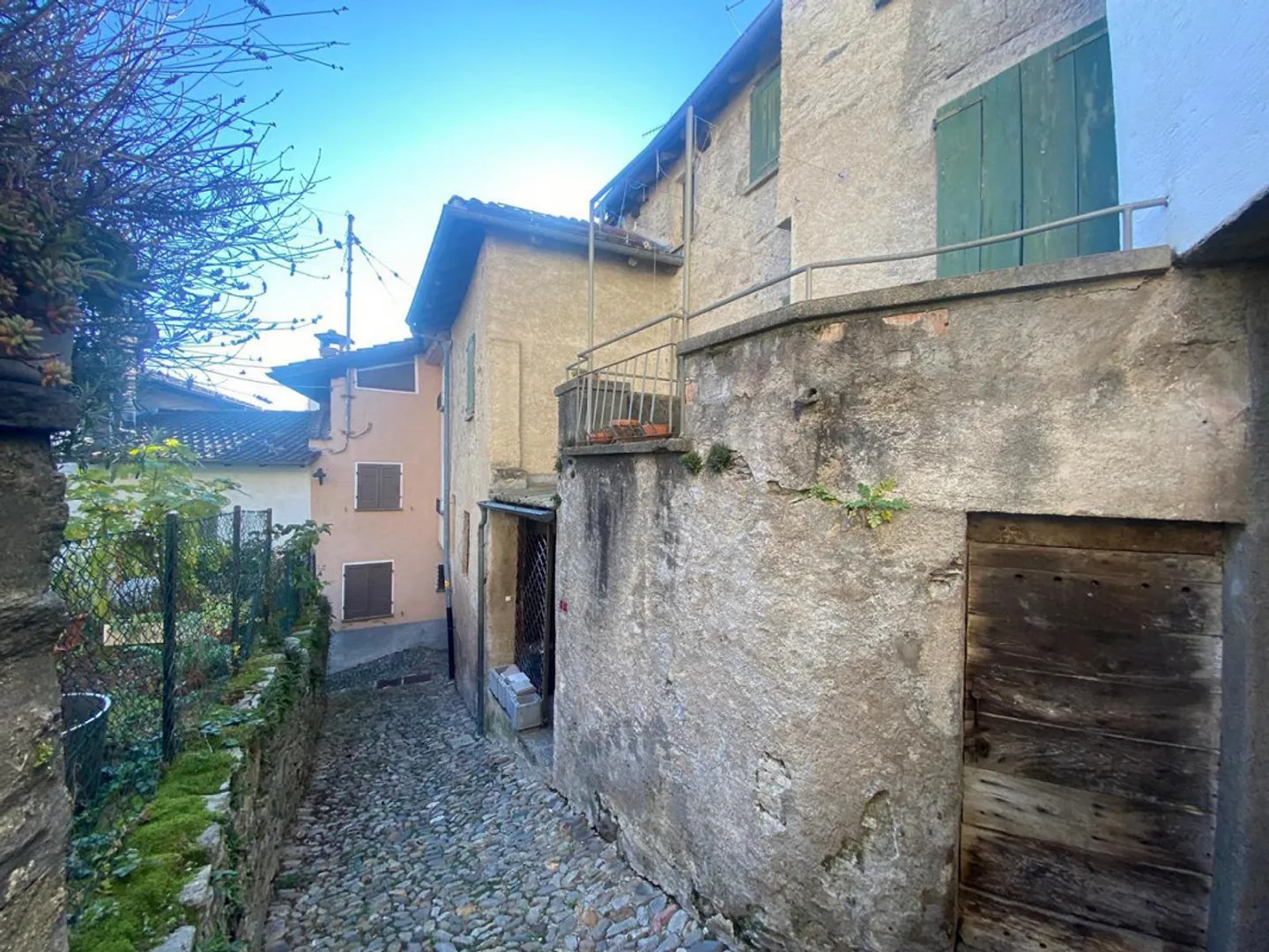 Maison de village de 4 pièces à rénover / maison à restaurer dans le noyau - Photo 23 sur 23
