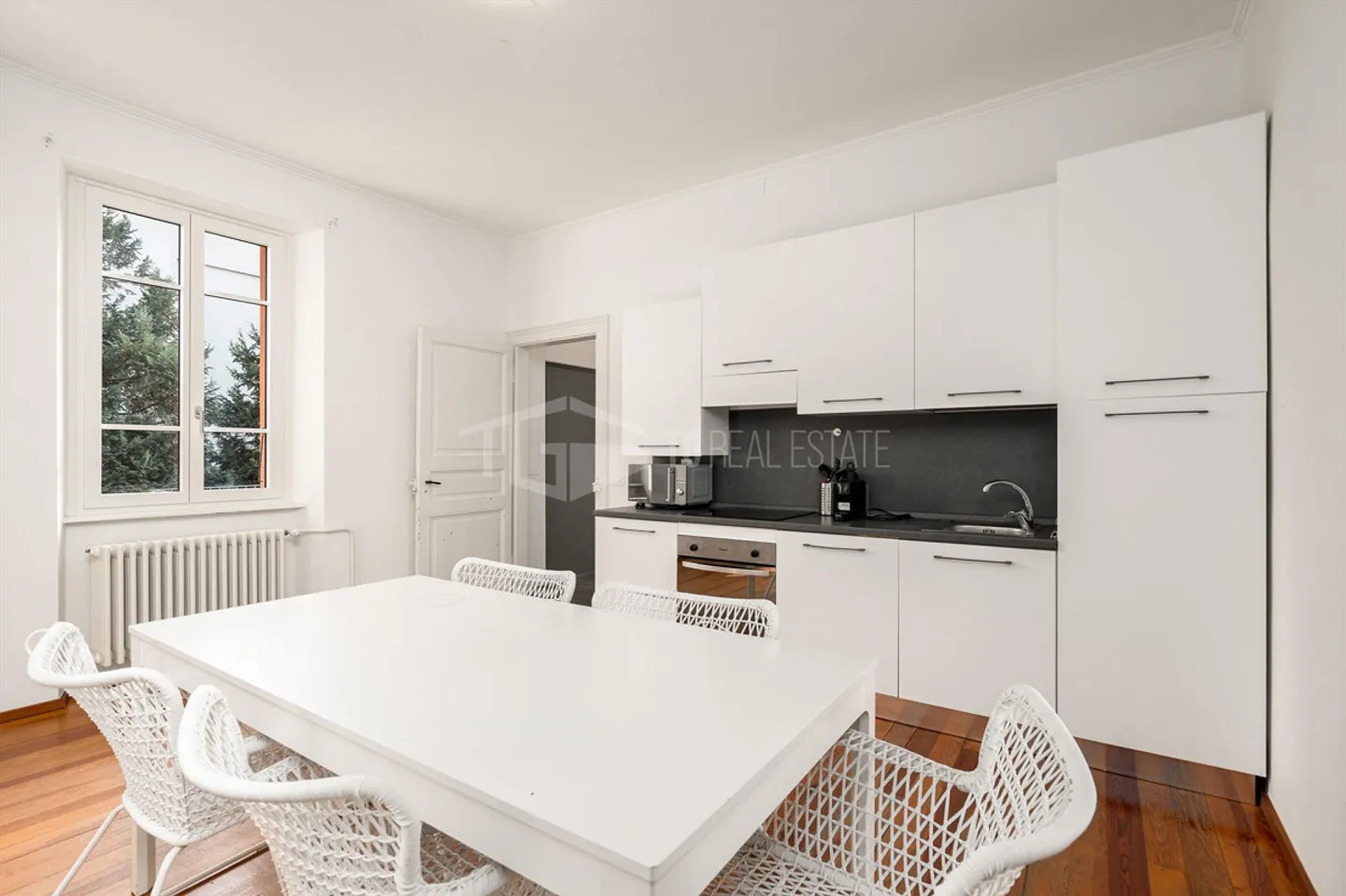 DUPLEX DE 4,5 PIÈCES COMPLÈTEMENT MEUBLÉ - Photo 7 sur 13