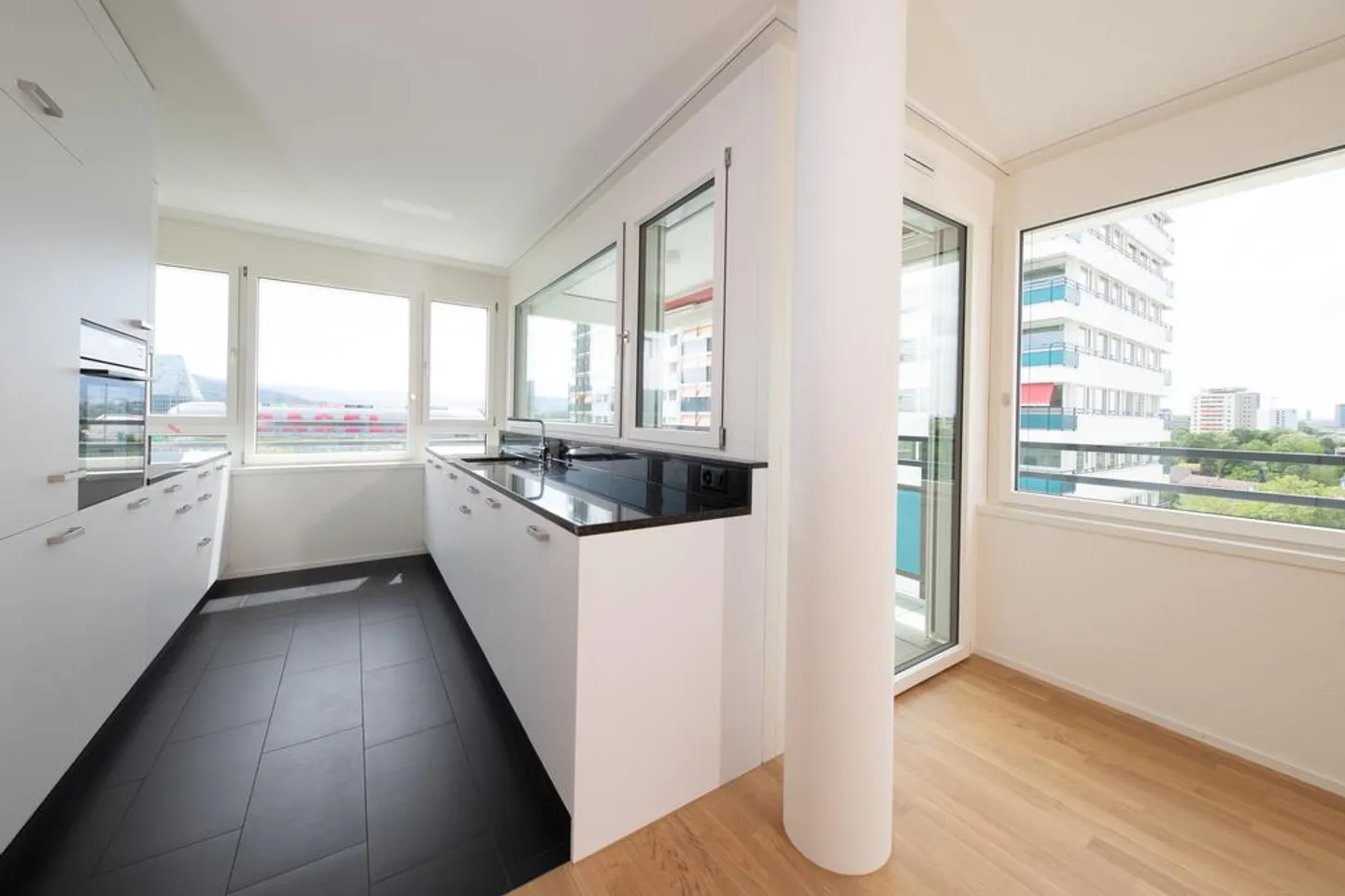 Modernes Apartment in Basel - Foto 1 von 6