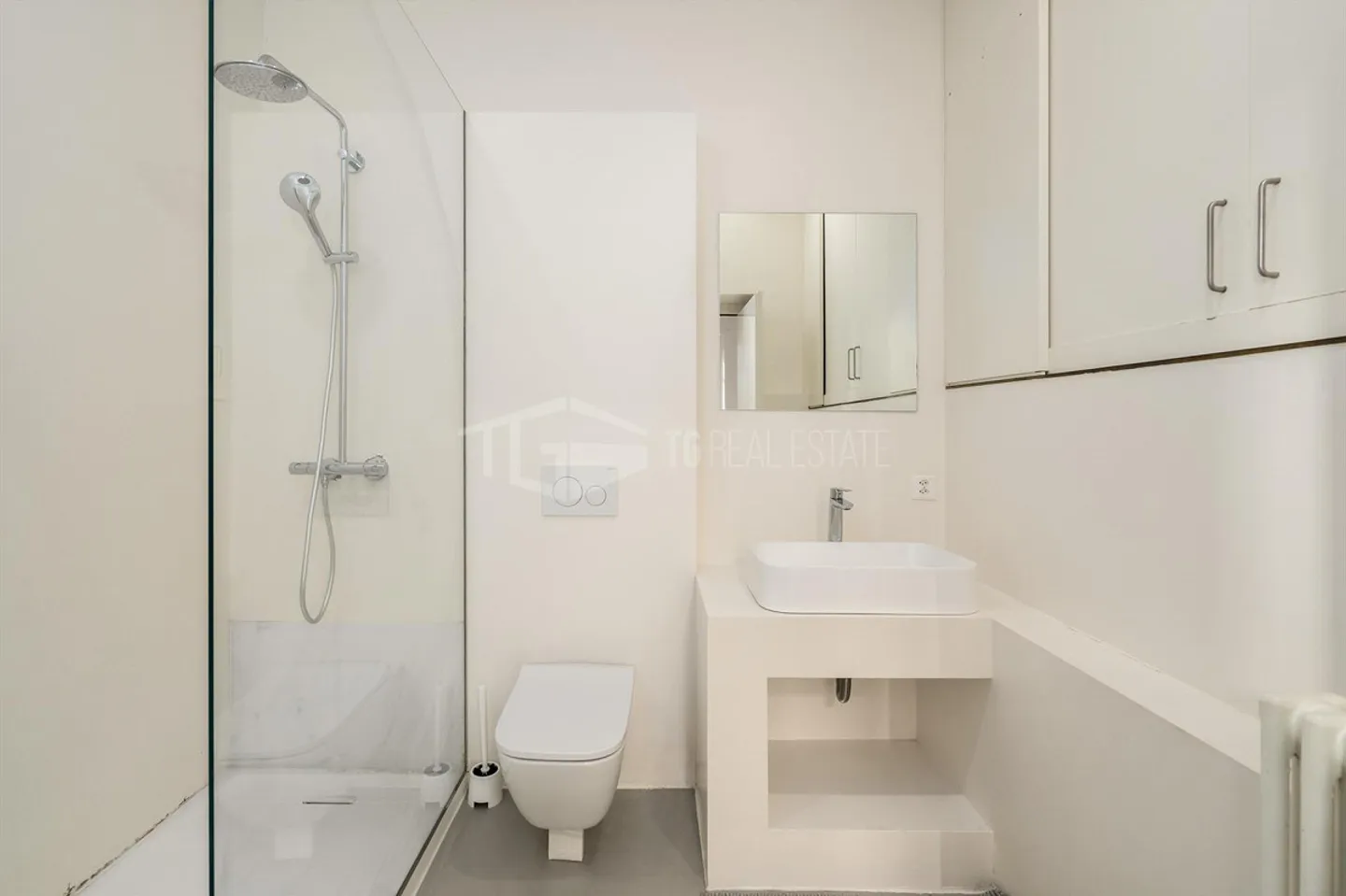 DUPLEX DE 4,5 PIÈCES COMPLÈTEMENT MEUBLÉ - Photo 10 sur 13