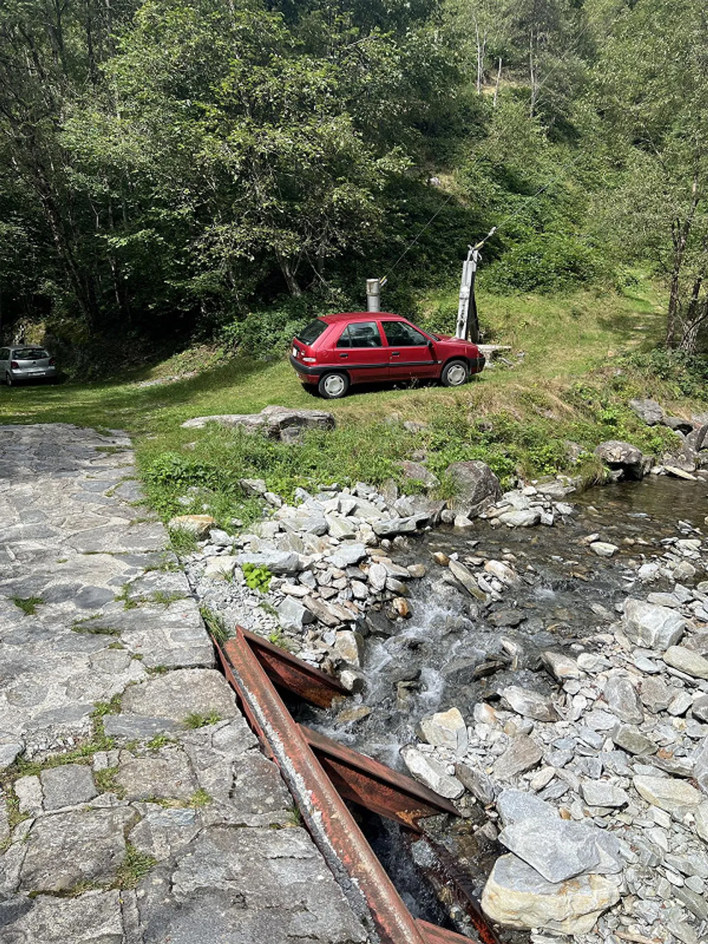 Rustico in Pietra in un Paesaggio Montano Idilliaco - Foto 25 di 29