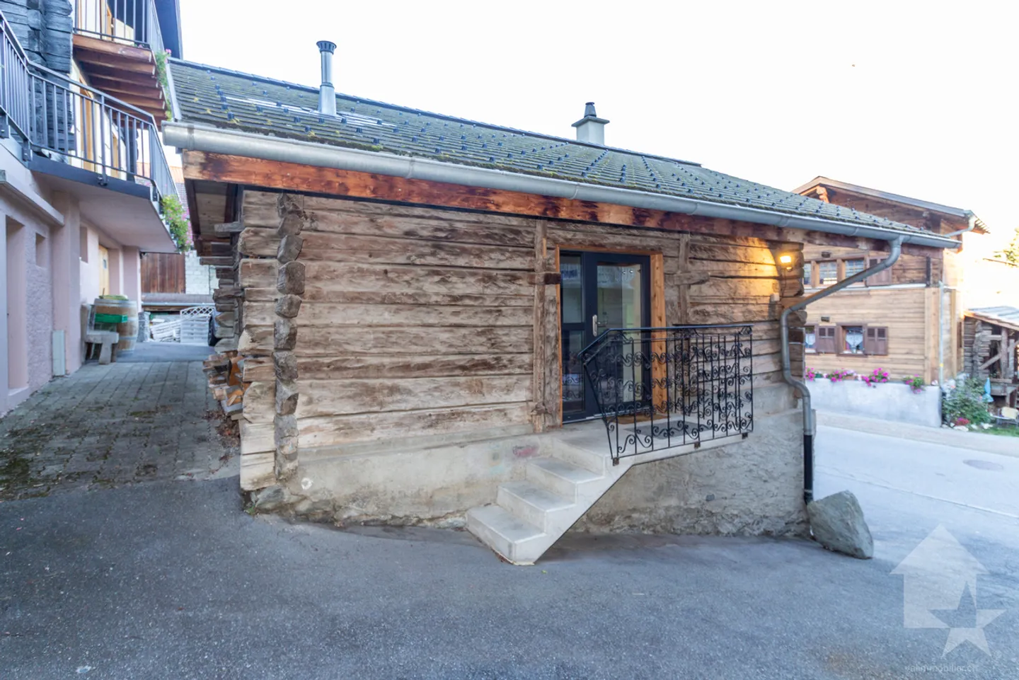 Charmant raccard rénové avec goût - Photo 2 sur 13