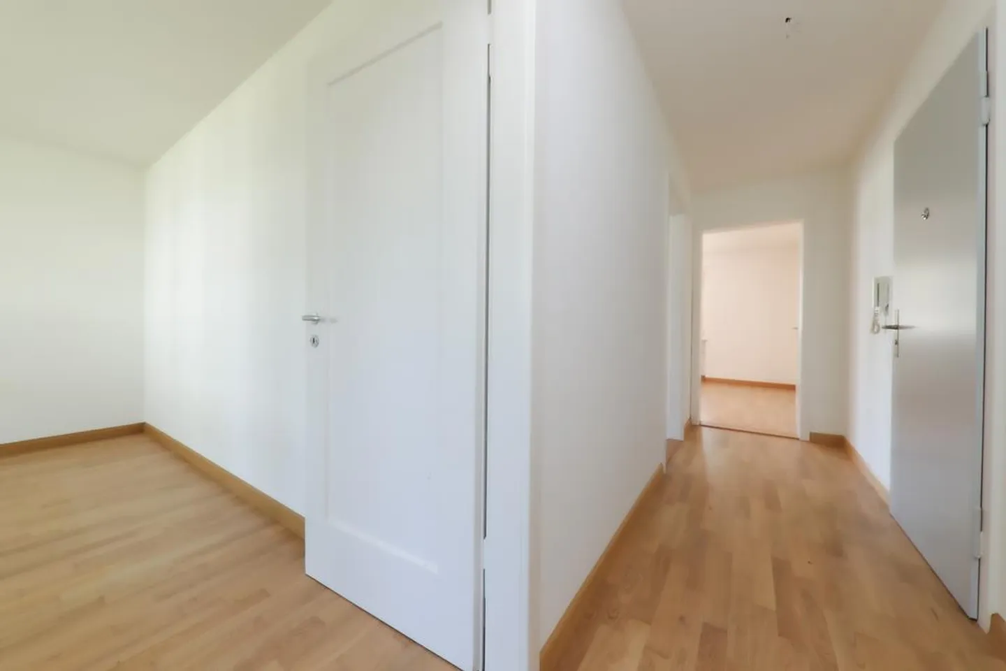 Central 3-room apartment in Muttenz - Photo 4 of 9