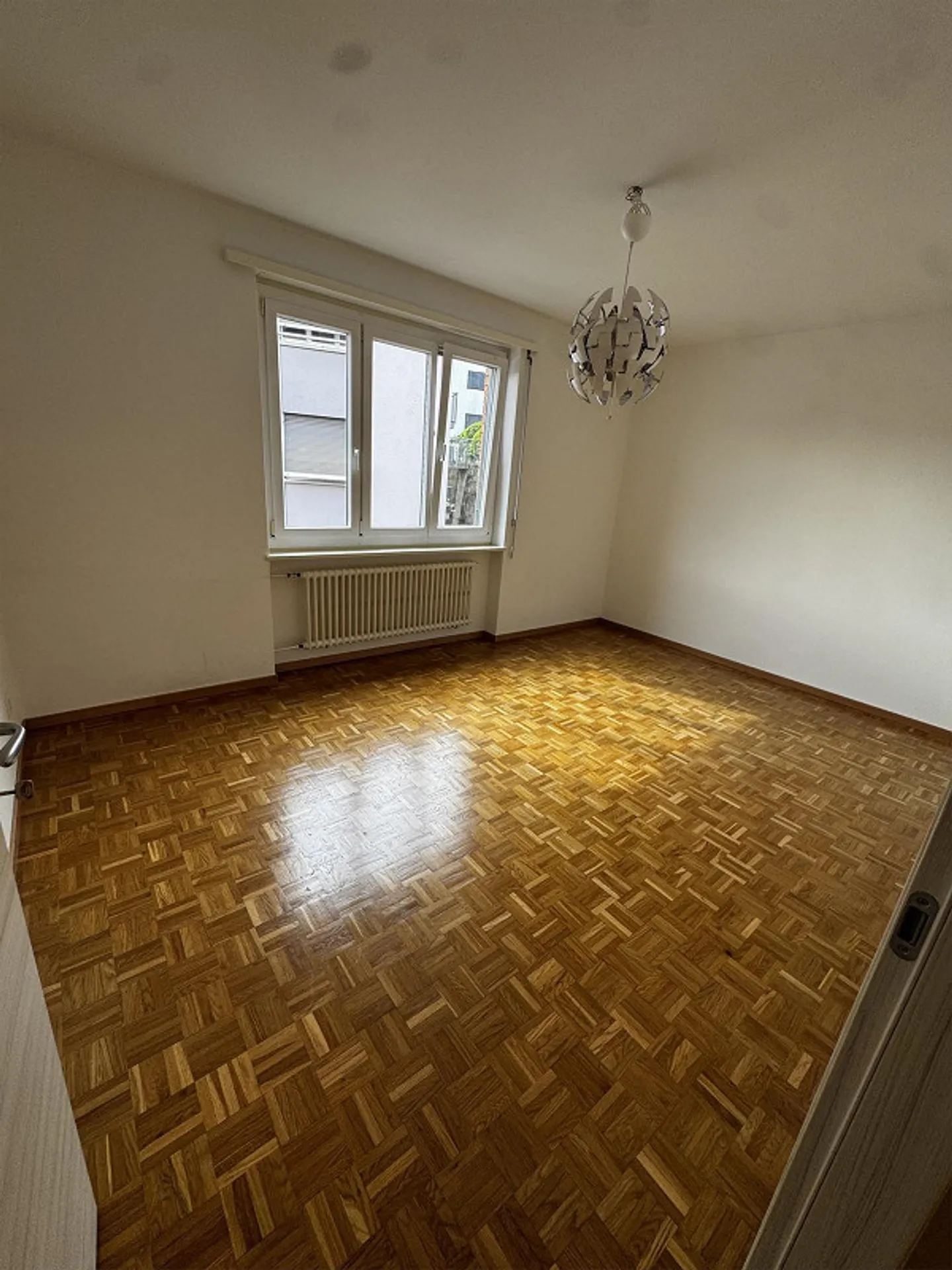 Appartamento luminoso 3.5 locali a Sorengo - Foto 5 di 7