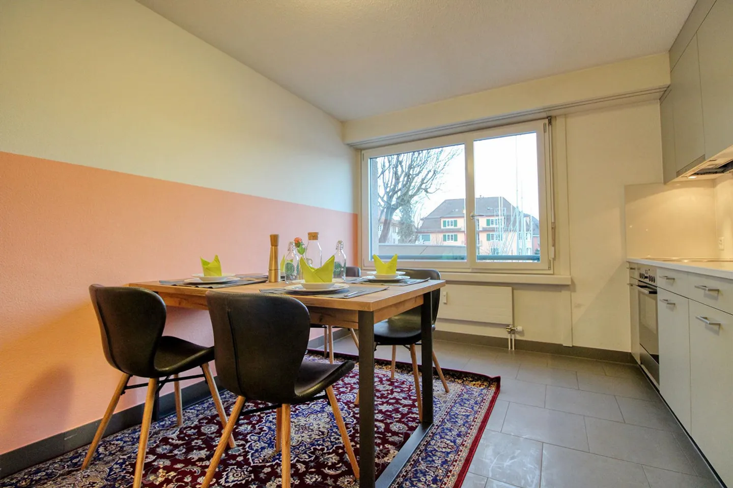 Beautiful Rooms in Prime Location Near Sihlcity - Photo 7 of 11