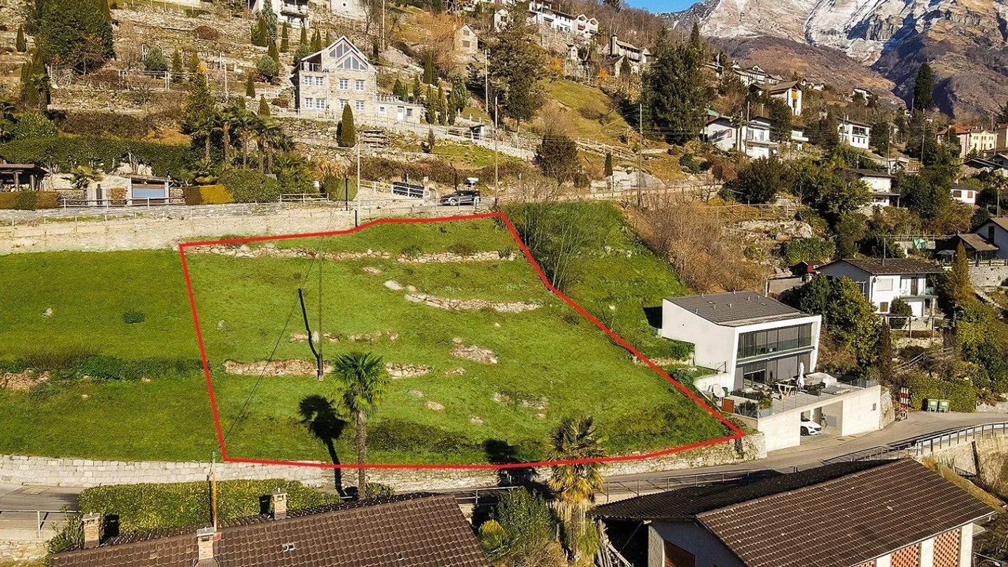 Land with APPROVED project in Mergoscia - Photo 3 of 9