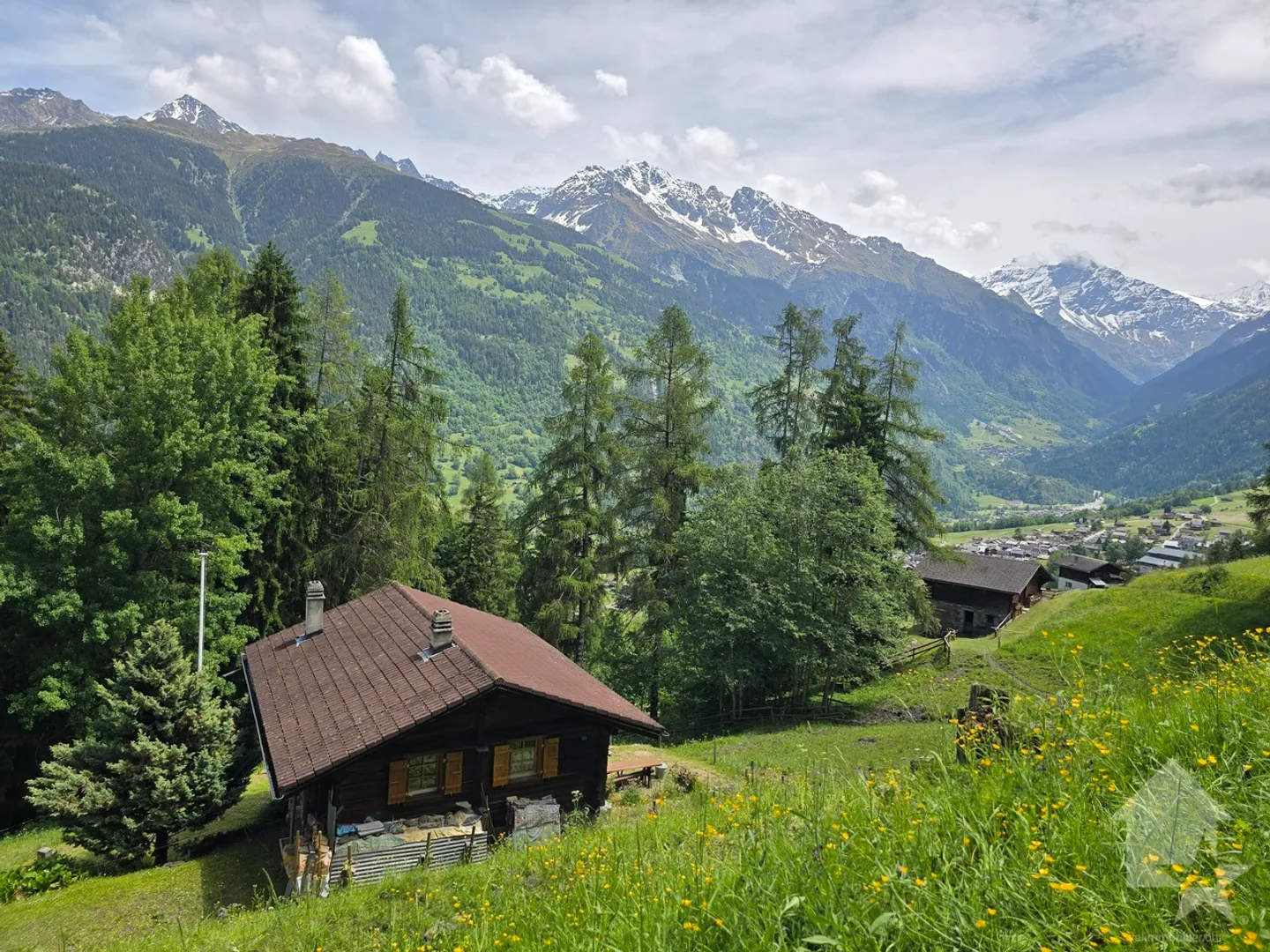 Authentic summer mayen in the Val de Bagnes, a rare alpine refuge - Photo 31 of 40