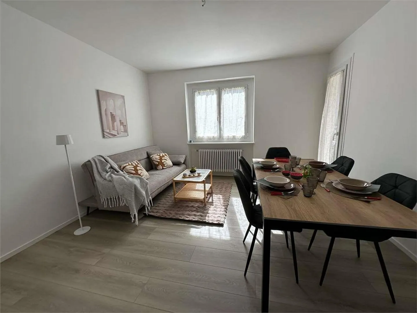 Bodio, excellent 3.5 with balcony and open view - Photo 2 of 13