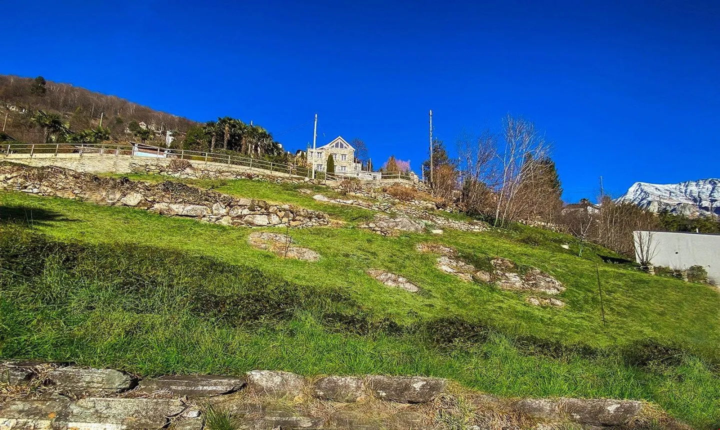 Land with APPROVED project in Mergoscia - Photo 4 of 9