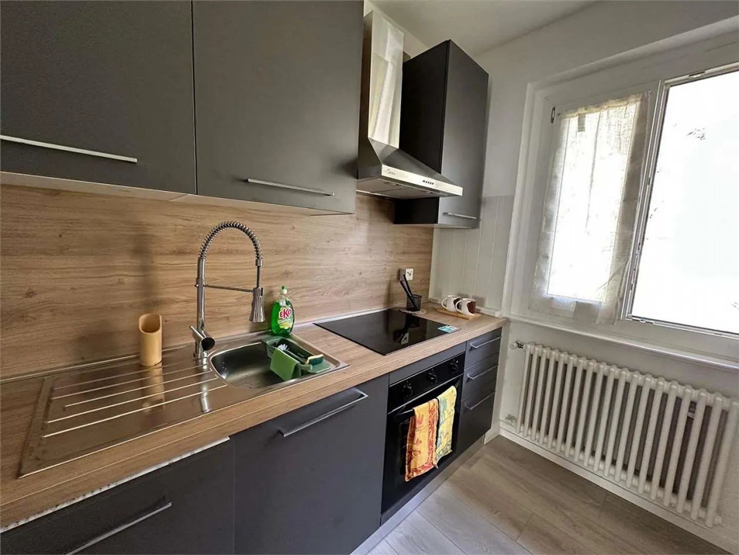 Bodio, excellent 3.5 with balcony and open view - Photo 7 of 13