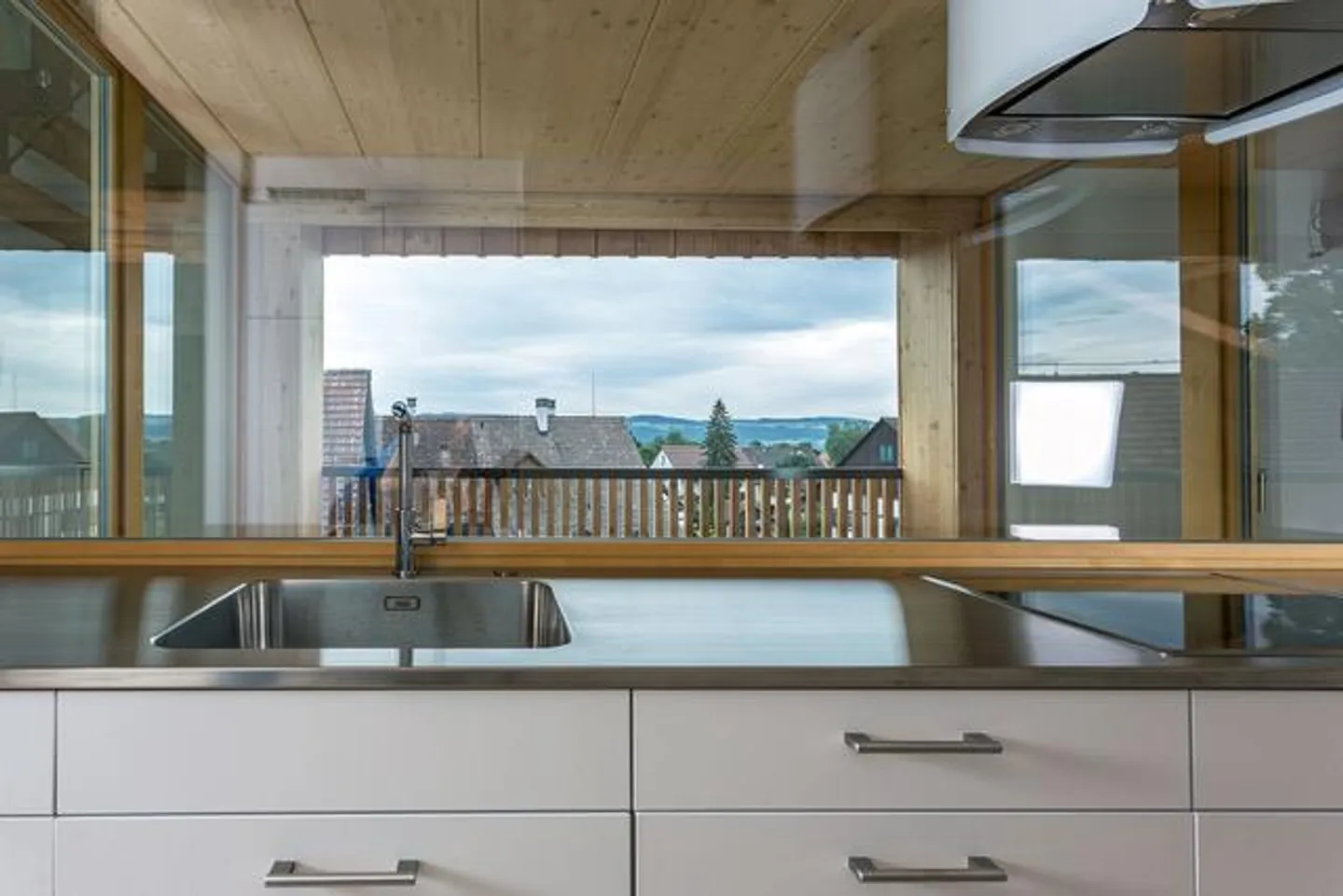 Ampio appartamento di 4,5 stanze al 2° piano e in mansarda - Foto 2 di 6