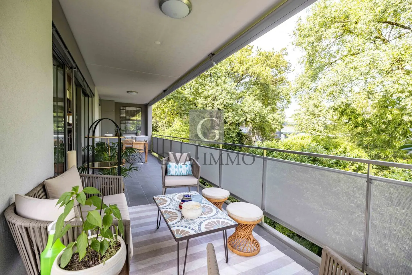 Magnificent 6-room apartment with terrace in La Gradelle neighborhood - Photo 3 of 13