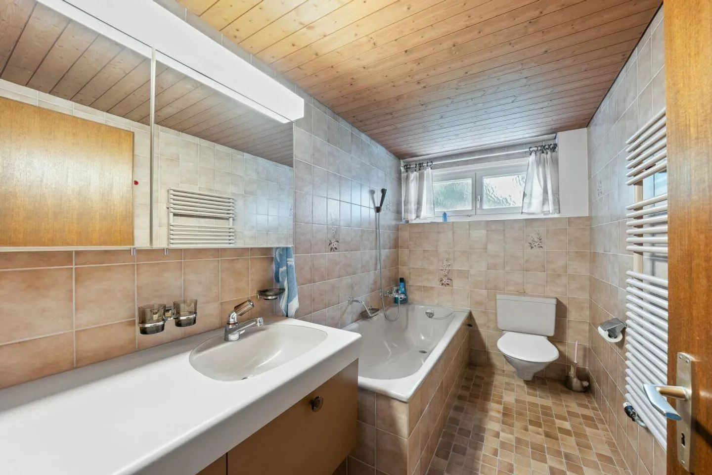 Idyllic Single-Family Home with Beautiful Panoramic View - Photo 10 of 13