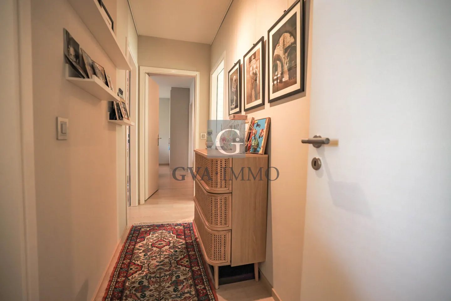 Magnificent 6-room apartment with terrace in La Gradelle neighborhood - Photo 11 of 13