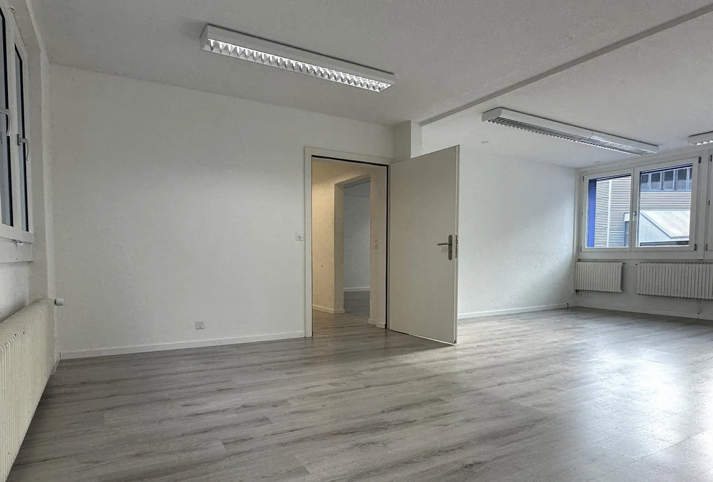 «Gewerbefläche an guter Lage - Ideal für Atelier, Büro, oder Praxis» - Foto 5 von 12