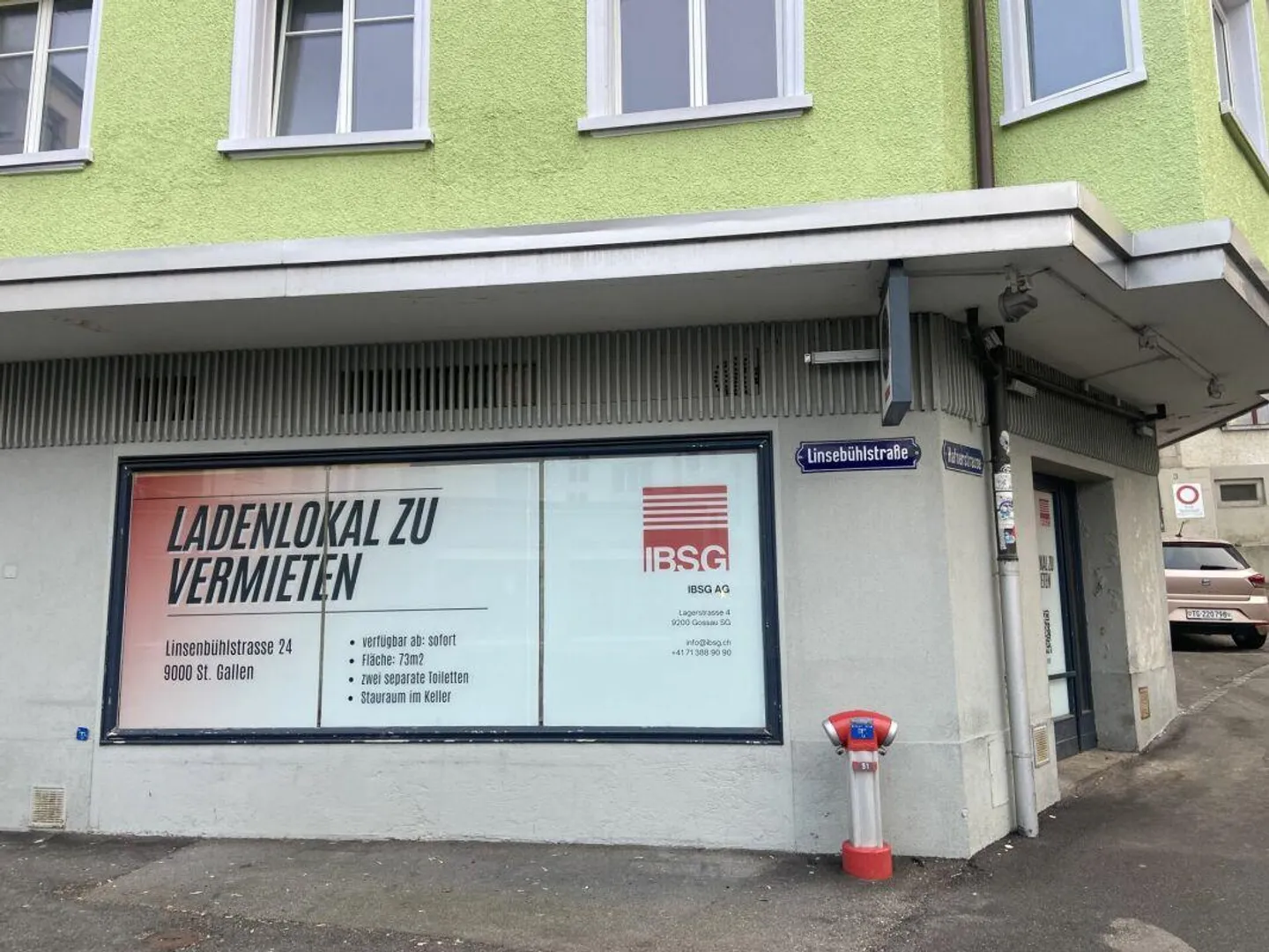Espace de vente dans un emplacement central - Photo 3 sur 4