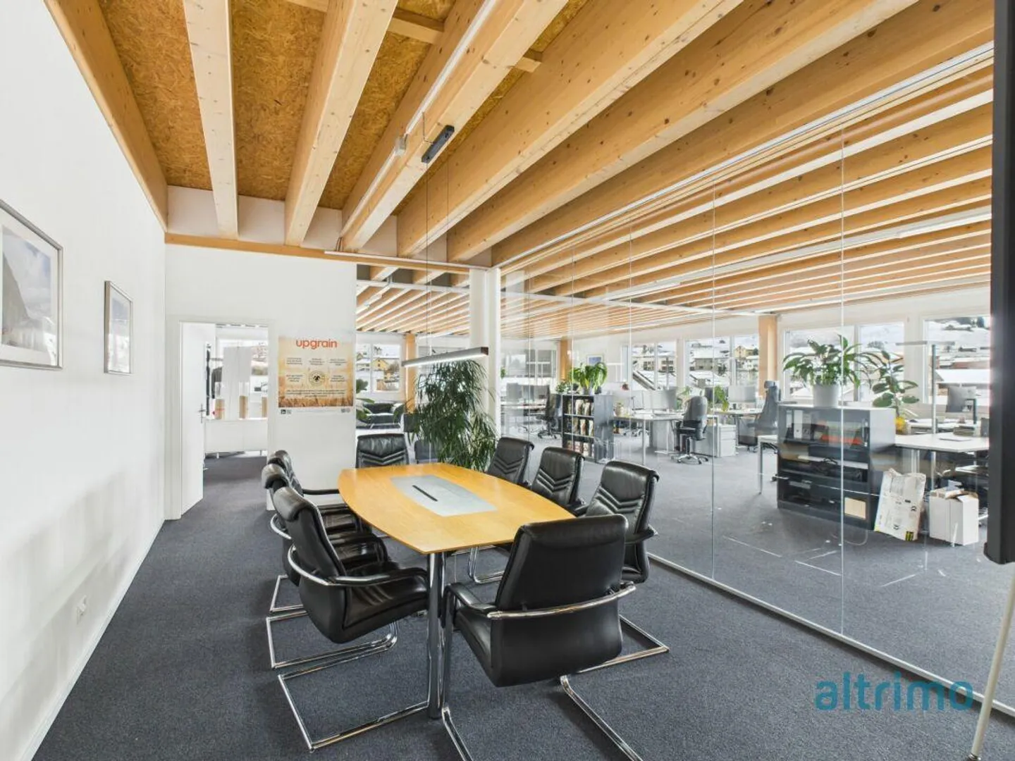 Office and commercial space in a prime location - Your new business location in App... - Photo 3 of 12