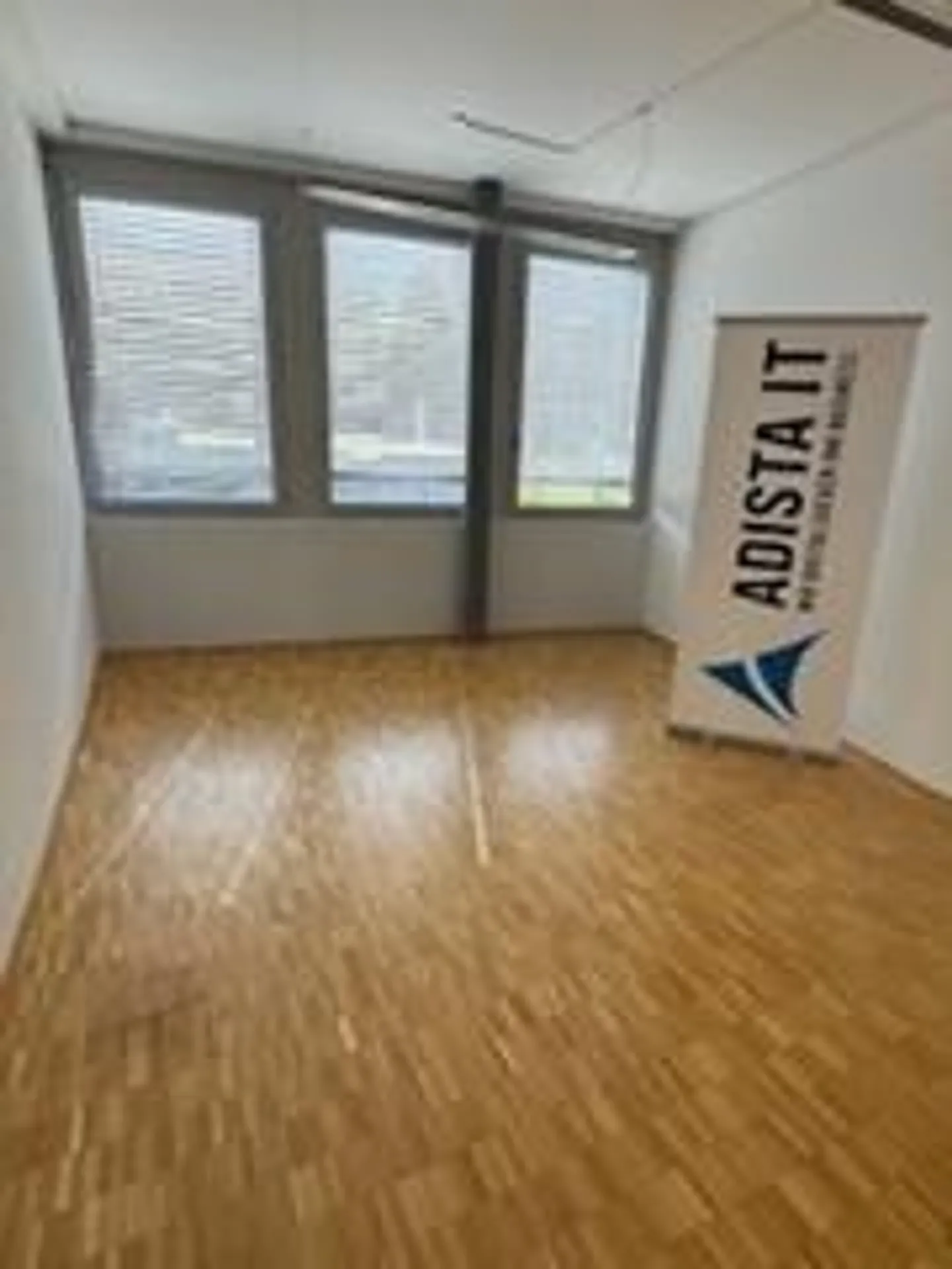 Spazi per uffici attraenti - Foto 16 di 23