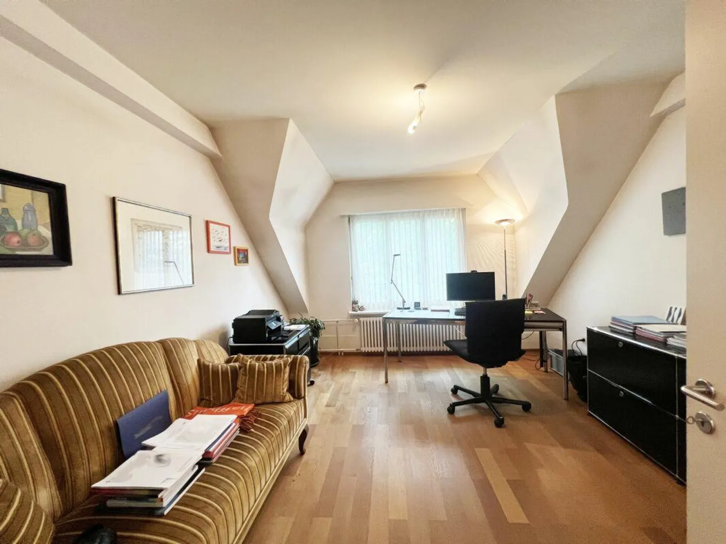 Desirable Townhouse in the Center of Brugg - Photo 8 of 11