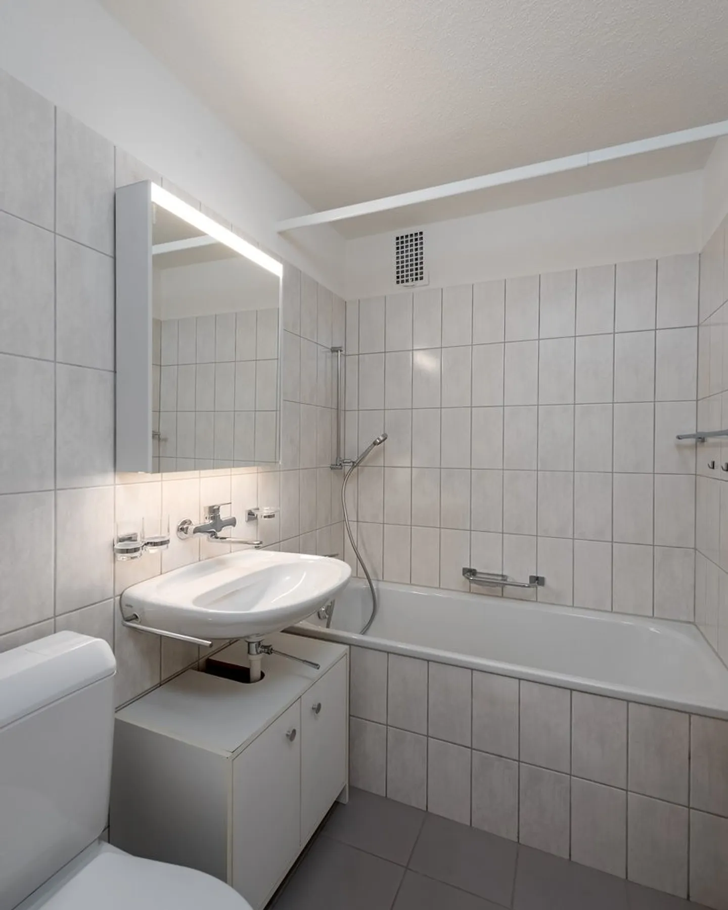 Gemutliches 2-Zimmer-Appartement im Grunen - Foto 4 von 9