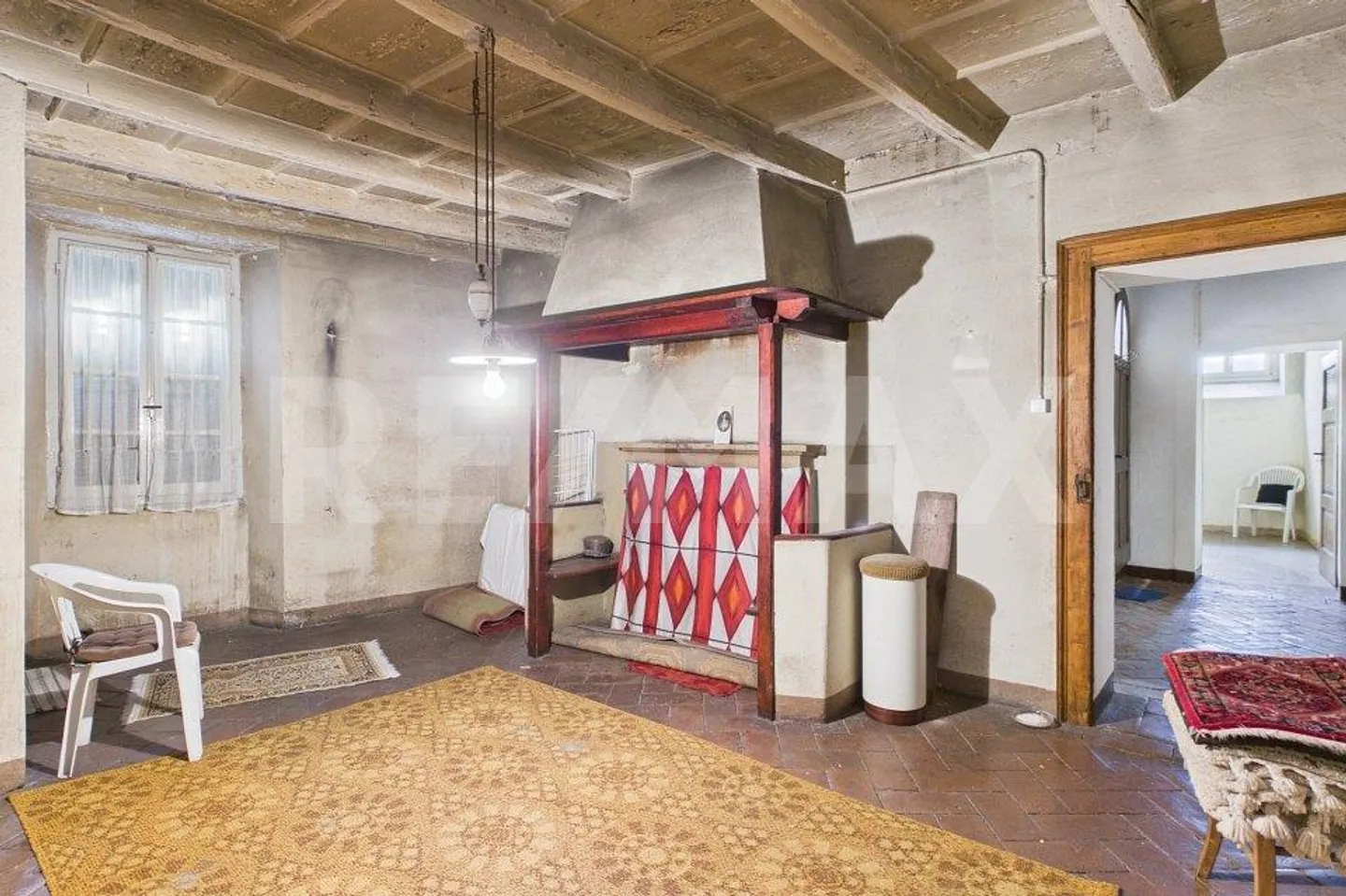 House to renovate in Caneggio: great investment opportunity - Photo 13 of 13