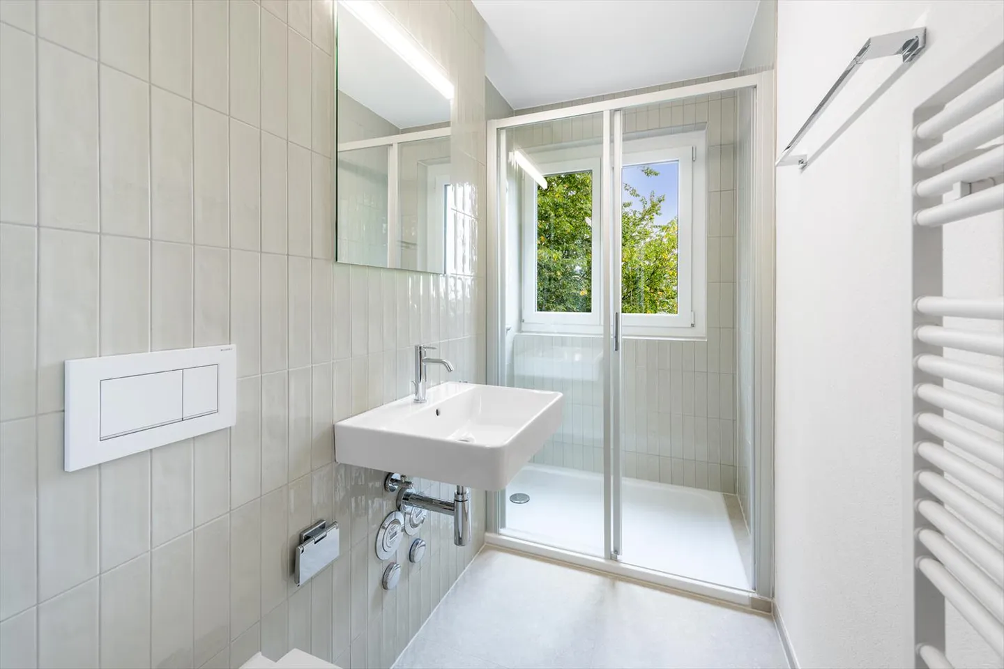 Beautiful living at Irchelpark - Newly renovated! - Photo 9 of 12