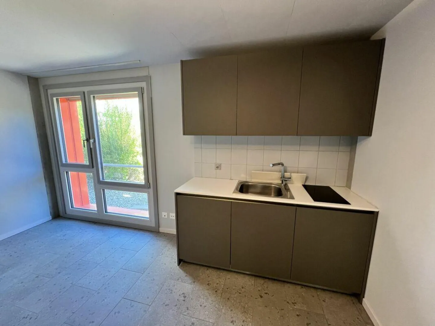 Studio apartment (1.5) ground floor - Photo 3 of 4