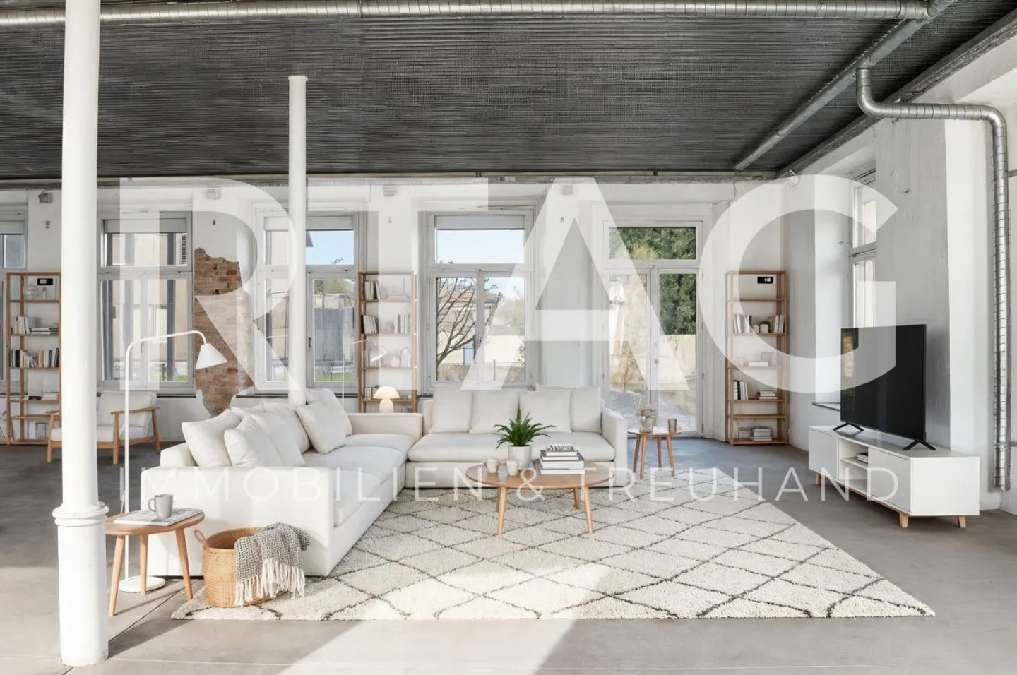 Loftwohnung - Foto 1 von 10