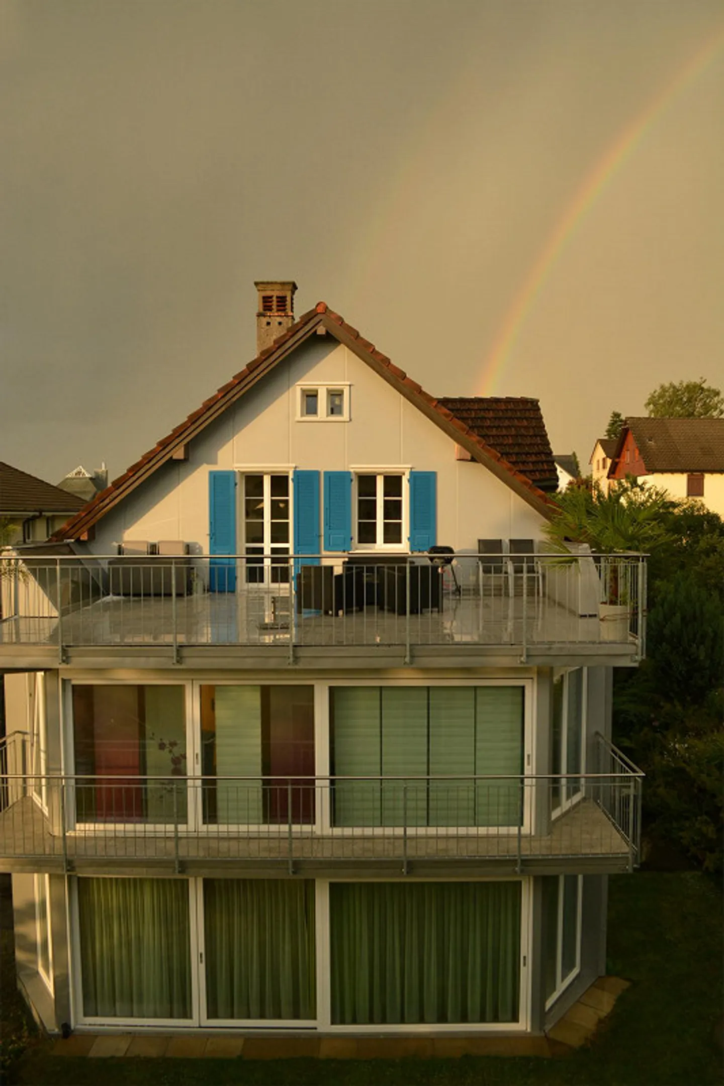 zentrumsnahe heimelige 3,5 Z. Dachwohnung mit speziellem Scharm - Foto 1 von 8