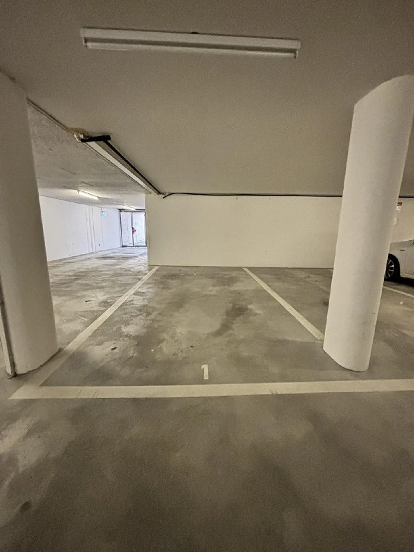 Posto auto in affitto a Lausen - Foto 3 di 3