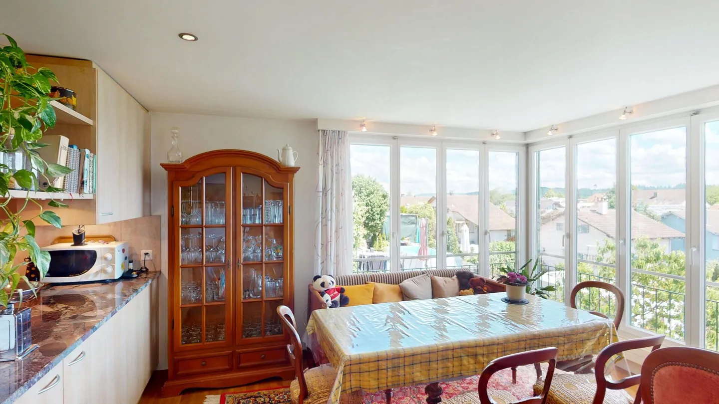 Single-family house with large garden and view of the Alps - Photo 7 of 16
