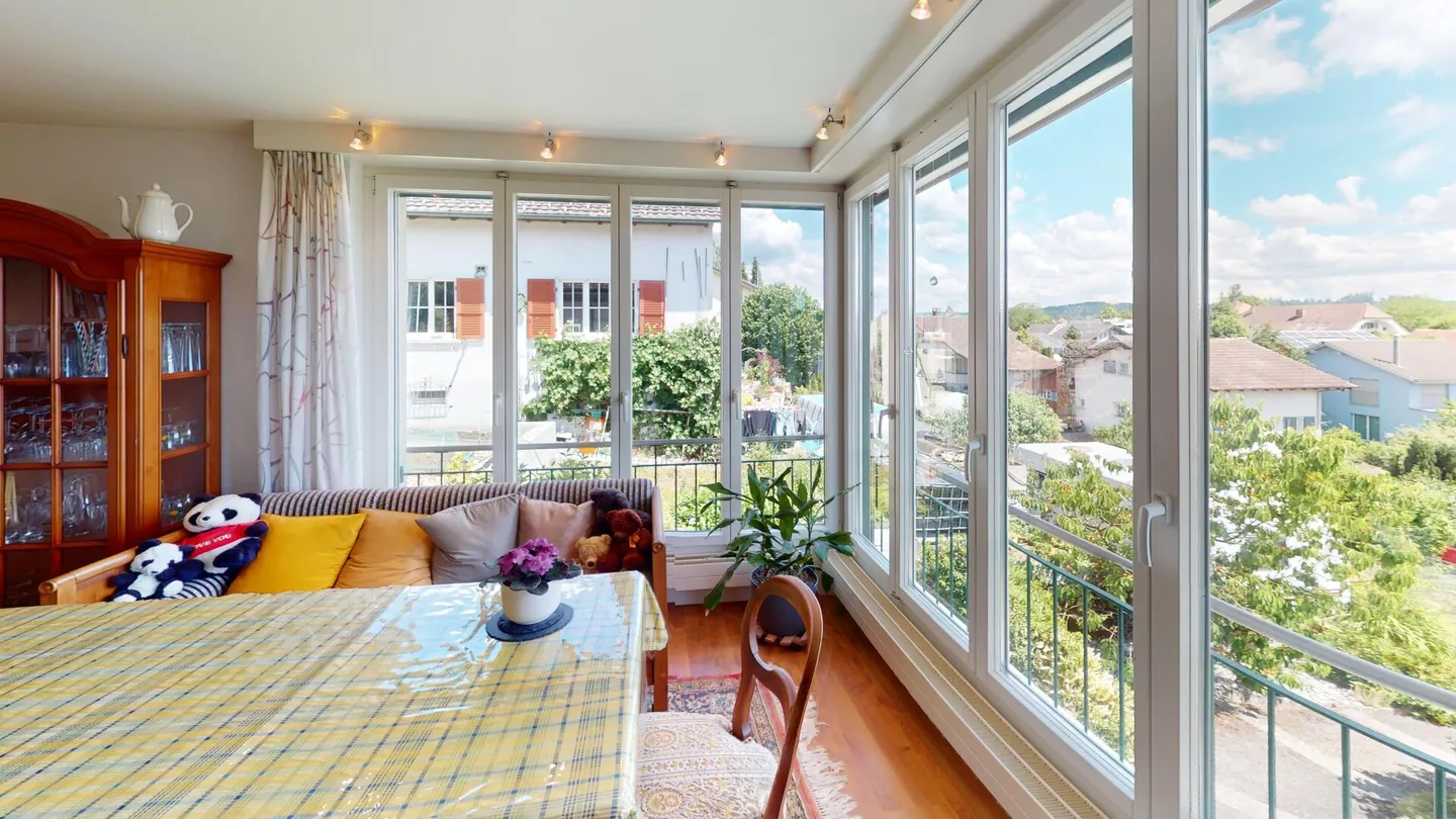 Single-family house with large garden and view of the Alps - Photo 9 of 16