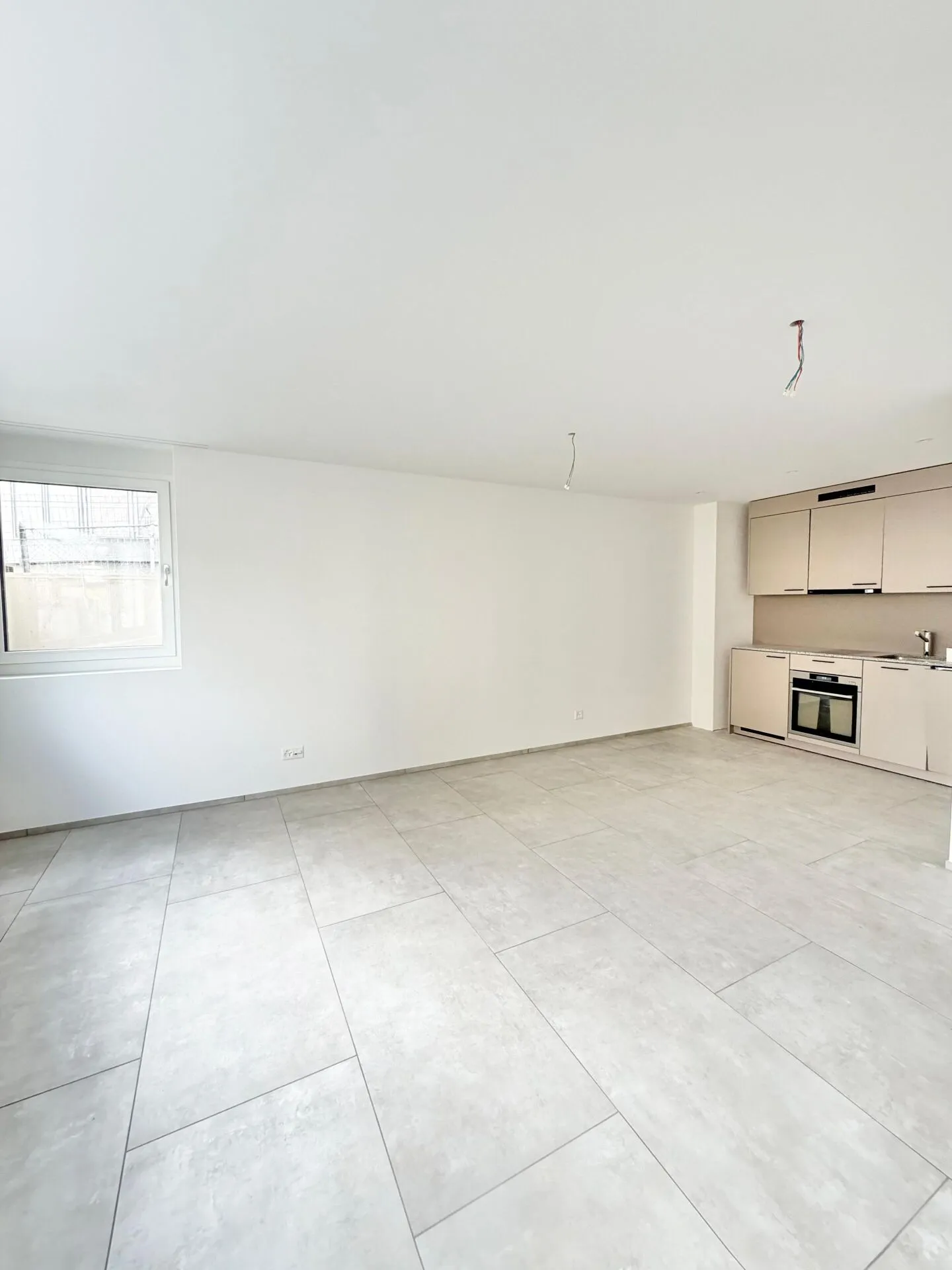 Appartement exclusif de 2,5 pièces à louer - Photo 4 sur 9