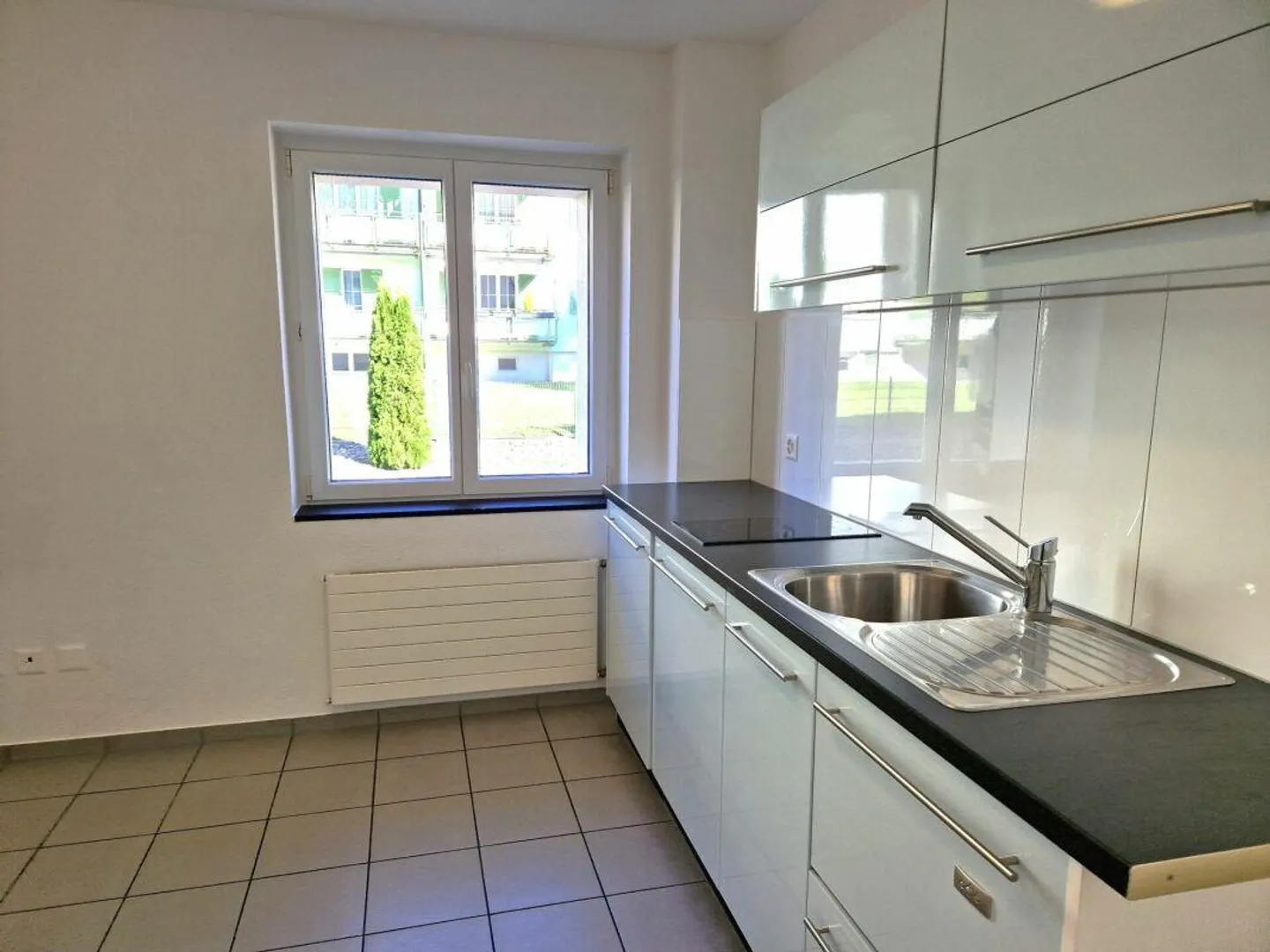 Spazio commerciale in affitto in posizione centrale - Foto 4 di 4