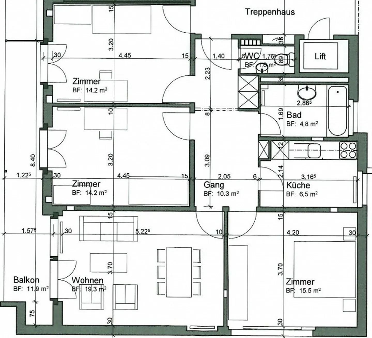Freshly renovated apartment in a central location - Photo 13 of 13