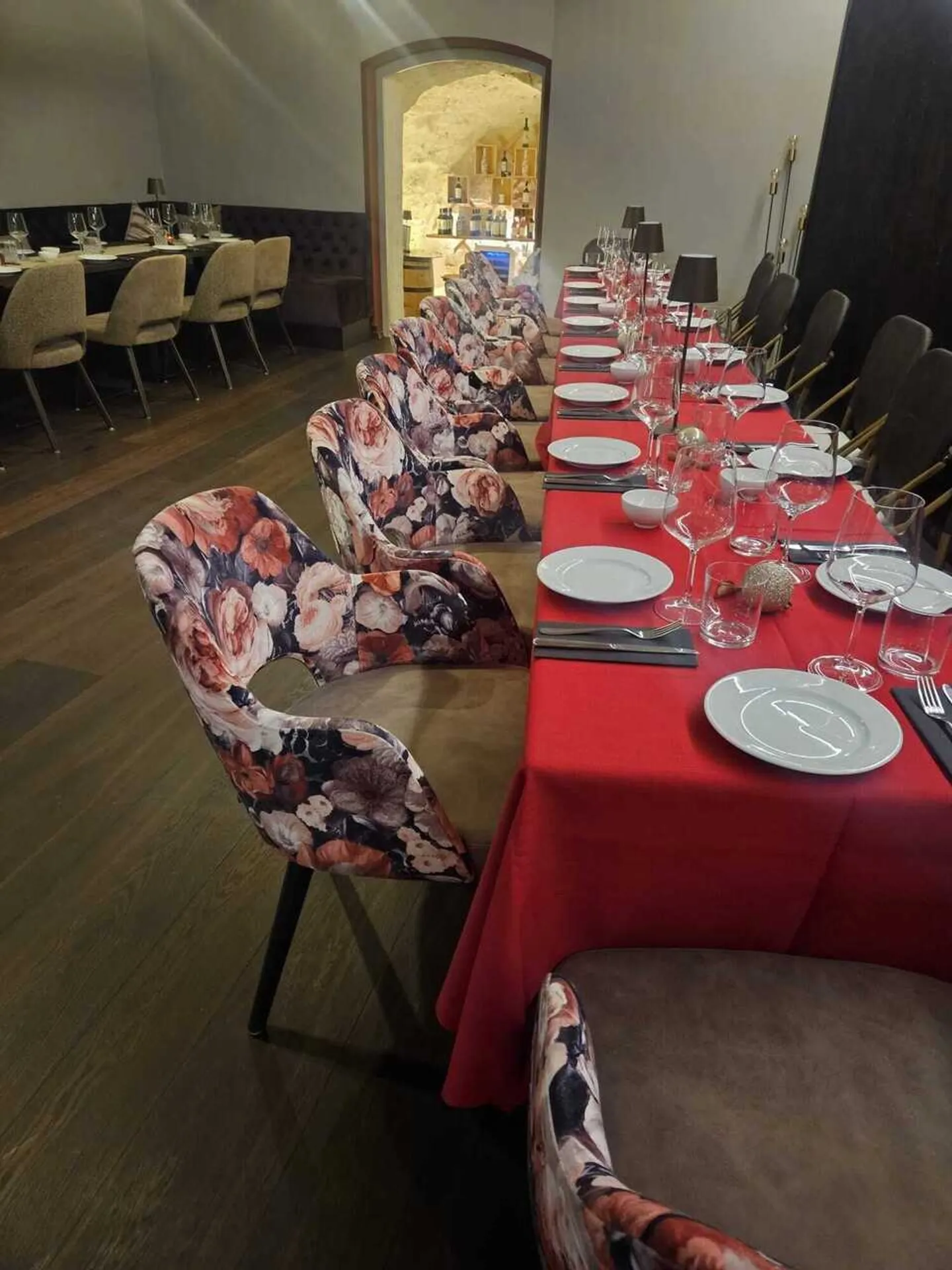 Ristorante ristrutturato a Basilea - Foto 6 di 8