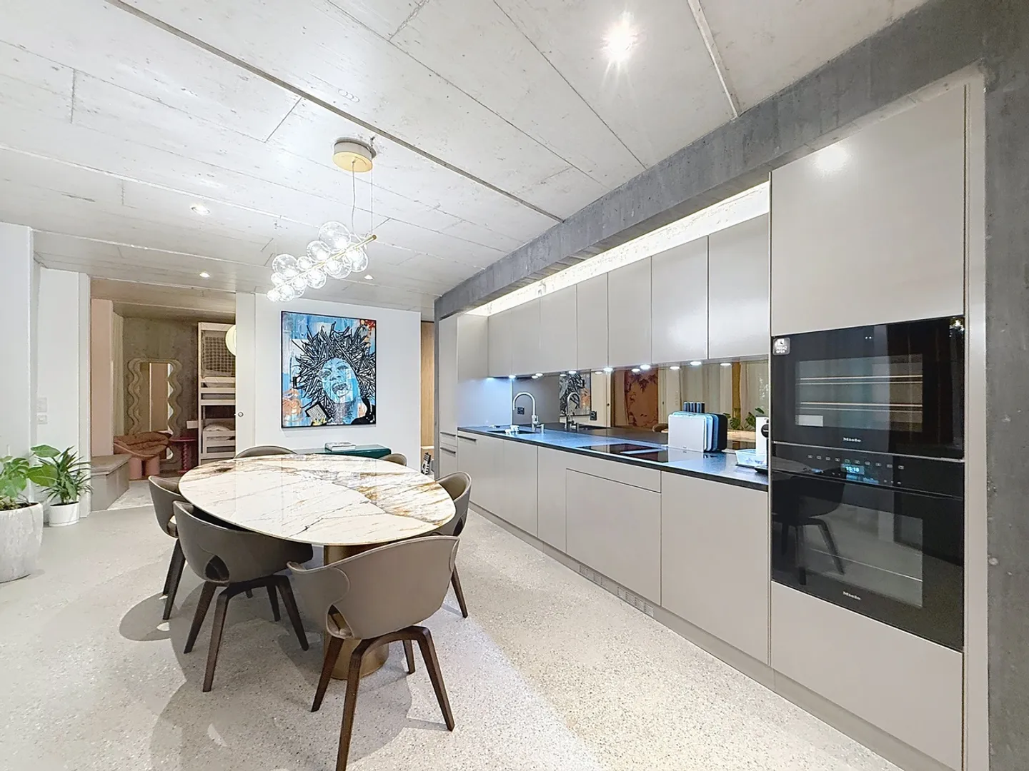 Appartamento 5 locali - Foto 2 di 12