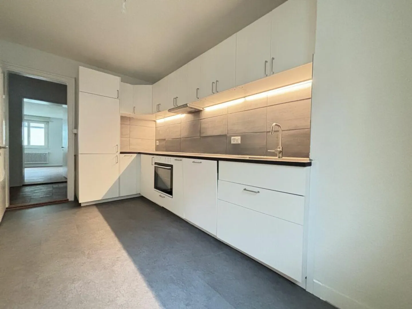 Your new home in the heart of Neustadt - Photo 2 of 8