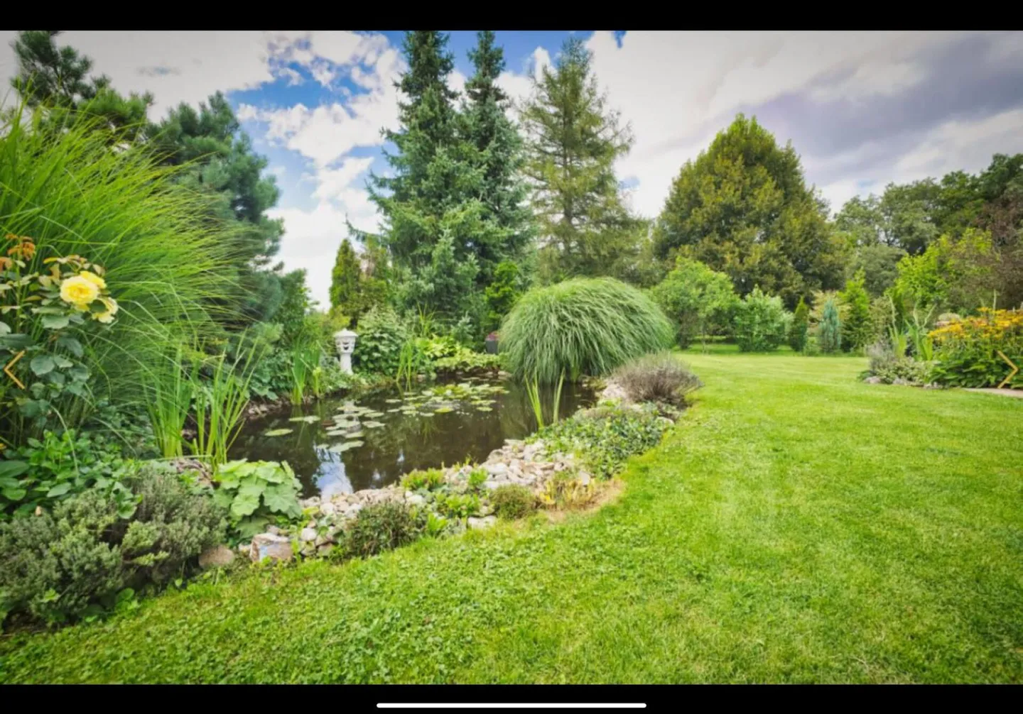 Living where light and nature merge - Exclusive single-family home with a dream garden - Photo 1 of 6