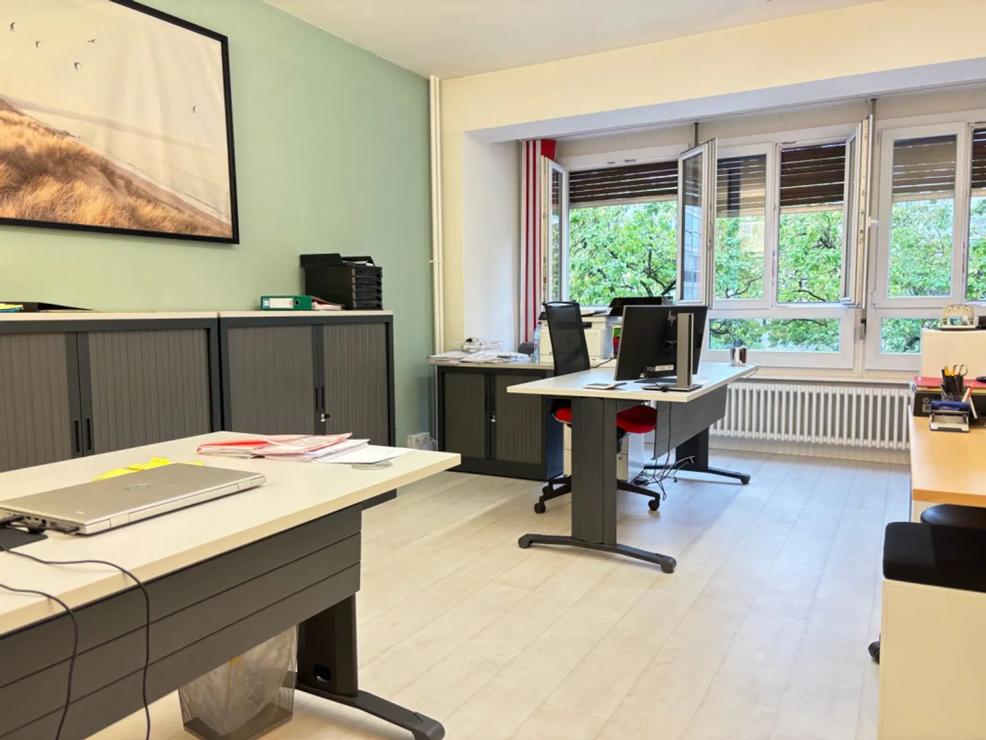 Office space for rent - Photo 3 of 6